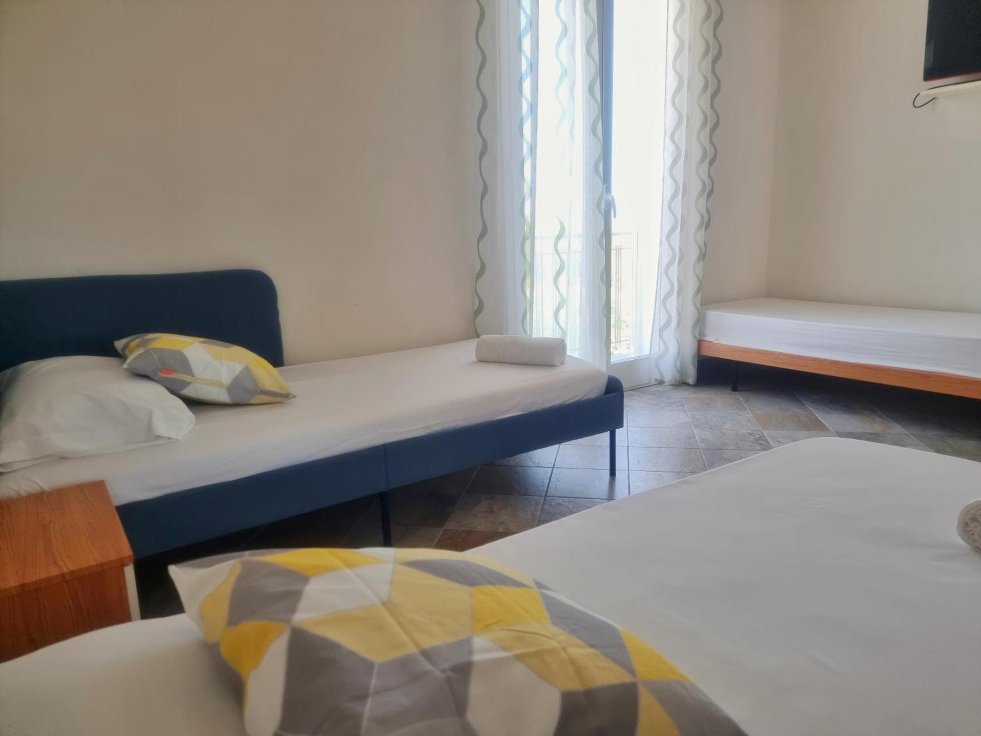 Al Vecchio Carrubo - Lovely 2-Rooms House & Patio Marsala Dış mekan fotoğraf